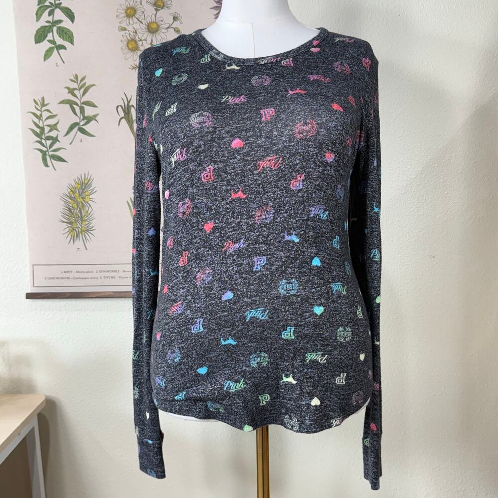 VS Victorias Secret PINK Cozy Jersey Sleepwear Rainbow Graphic Top Preppy 2010 L